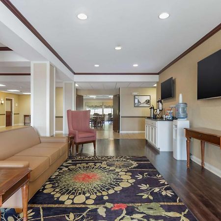 Best Western Lawrenceburg Inn Екстер'єр фото