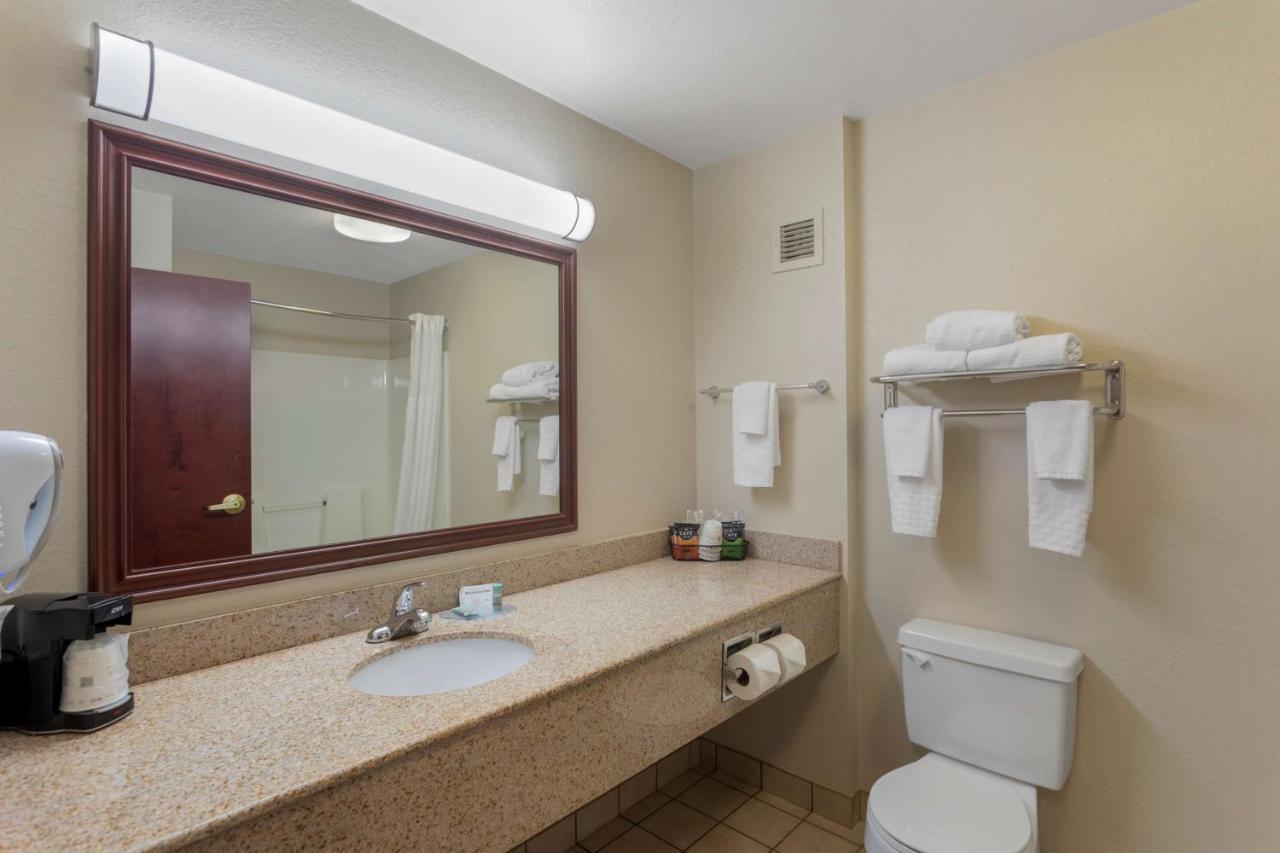 Best Western Lawrenceburg Inn Екстер'єр фото
