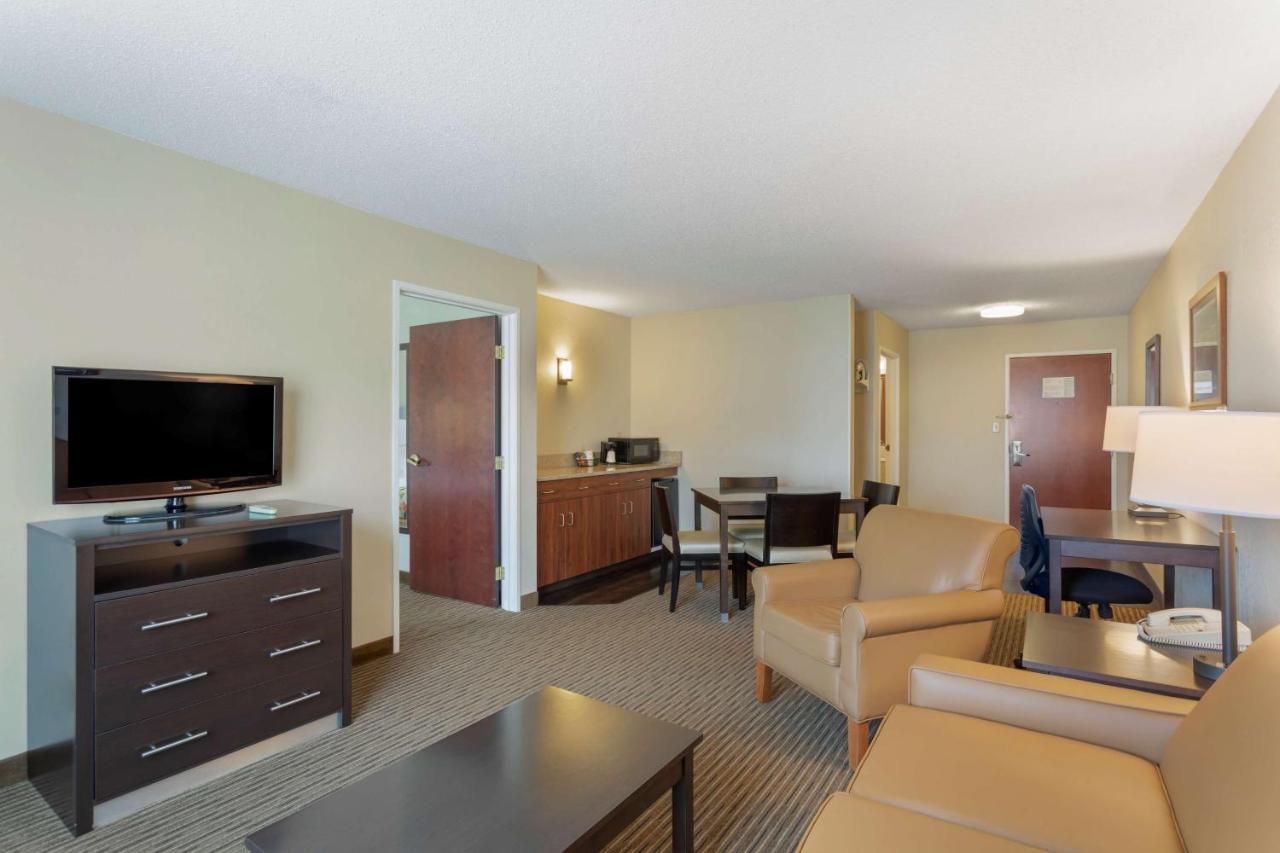 Best Western Lawrenceburg Inn Екстер'єр фото